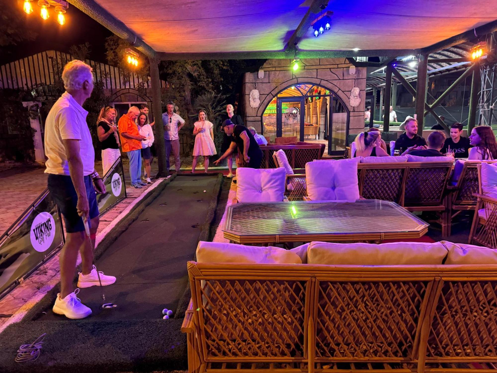 Belka Golf Residence Luxury Apt Poolside بيليك المظهر الخارجي الصورة