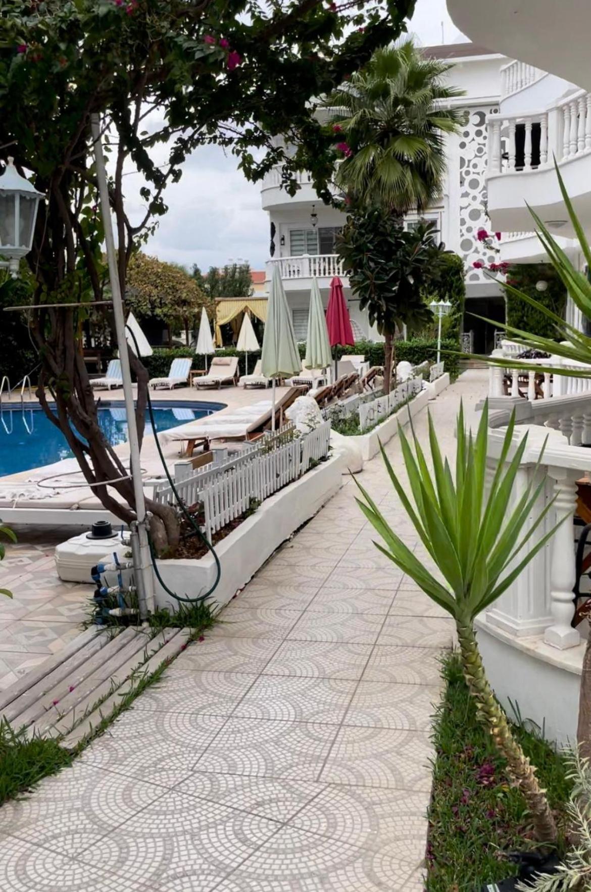 Belka Golf Residence Luxury Apt Poolside بيليك المظهر الخارجي الصورة